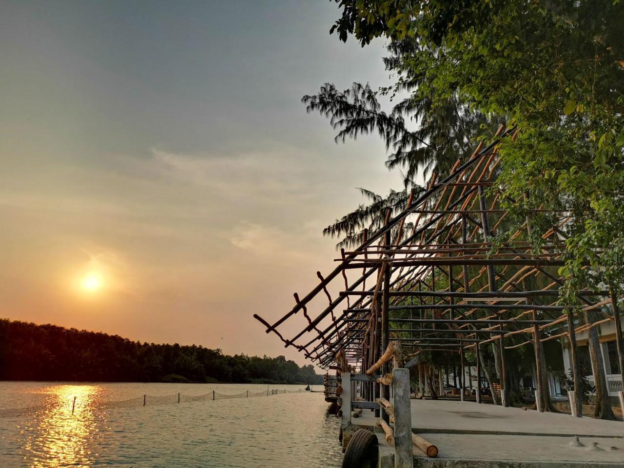 Chi-Bu Riverside Nhon Trach エクステリア 写真